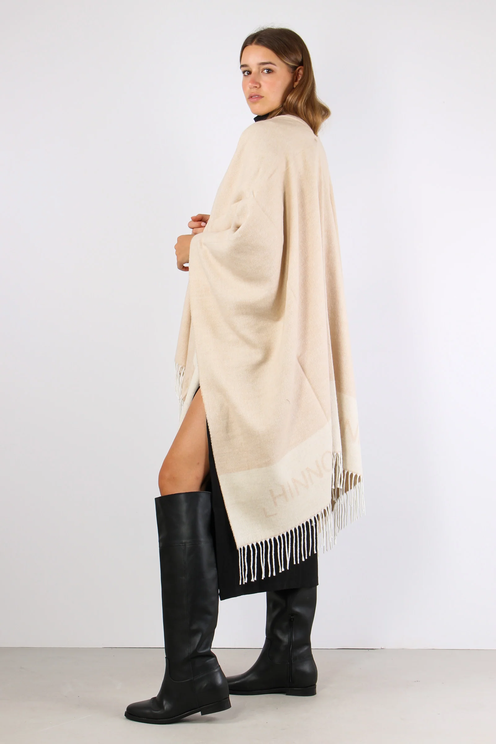 Mantella Logo Beige Sand - immagine 5