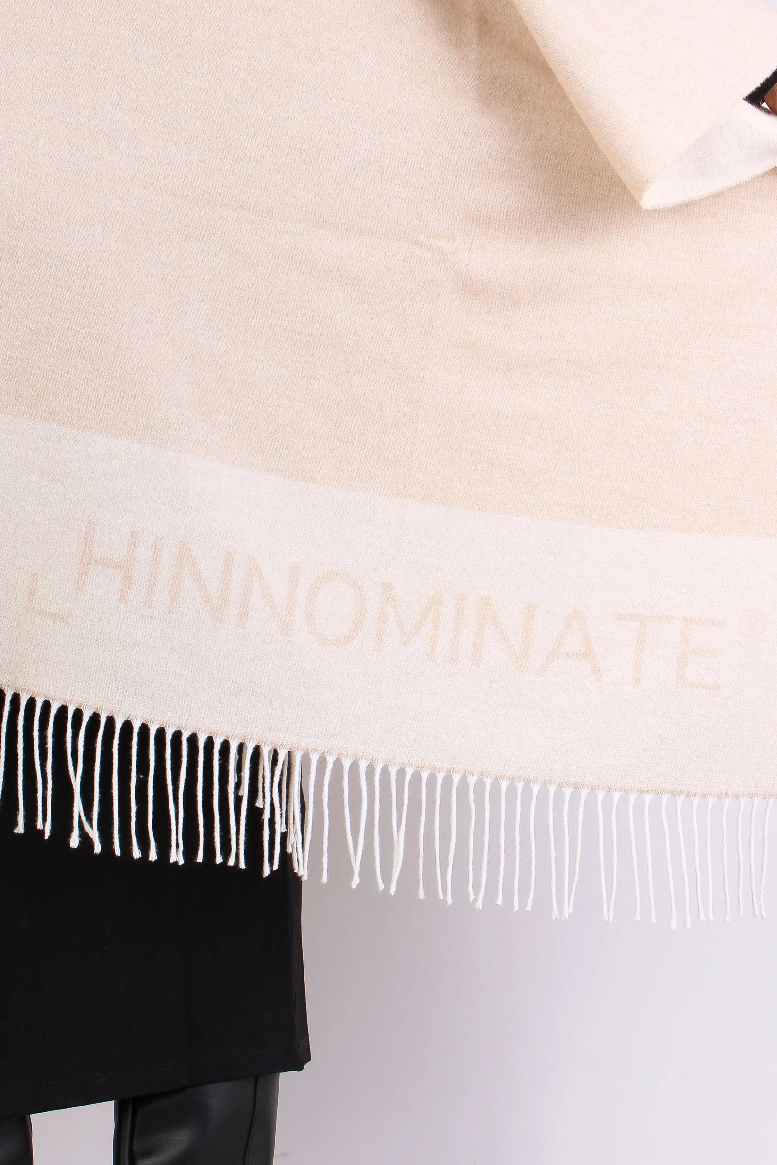 Mantella Logo Beige Sand - immagine 9