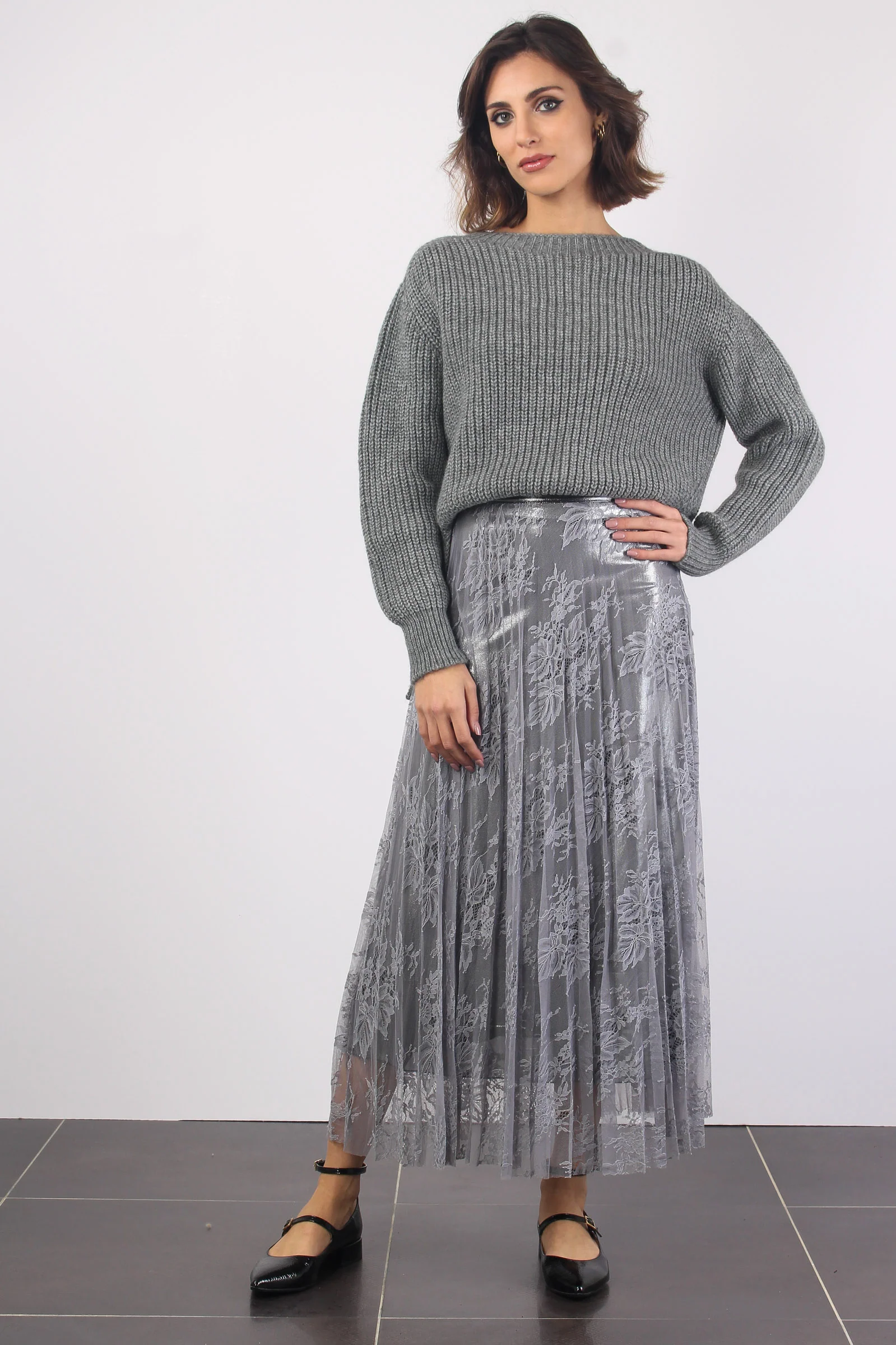 Gonna Lunga Pizzo Laminata Grigio Perla - immagine 2