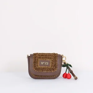 Alyssa Tracolla Patta Paglia Moro