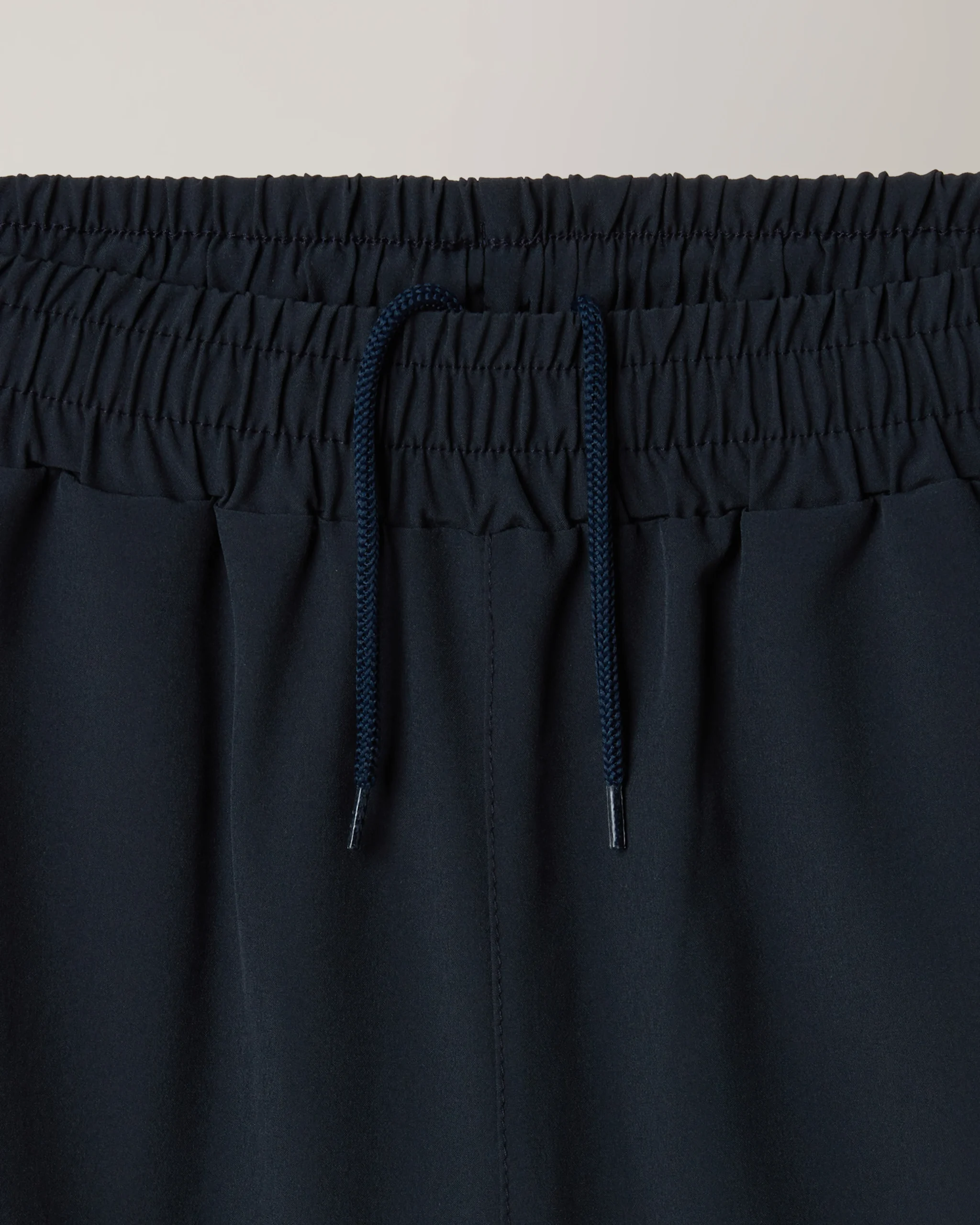 Ultra Short - immagine 6