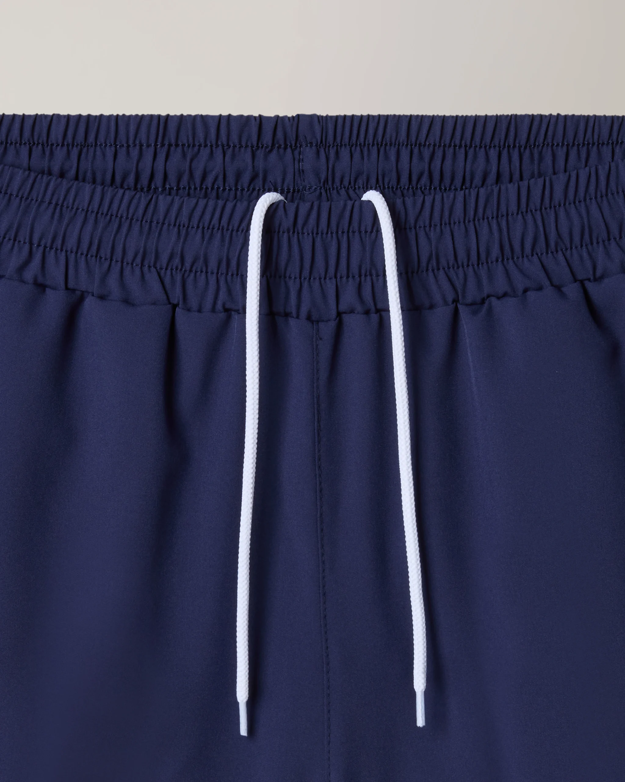 Ultra Short - immagine 6