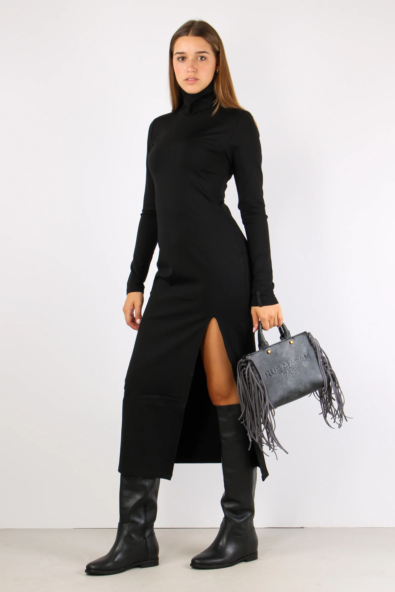 Abito Collo Alto Spacco Nero - immagine 9