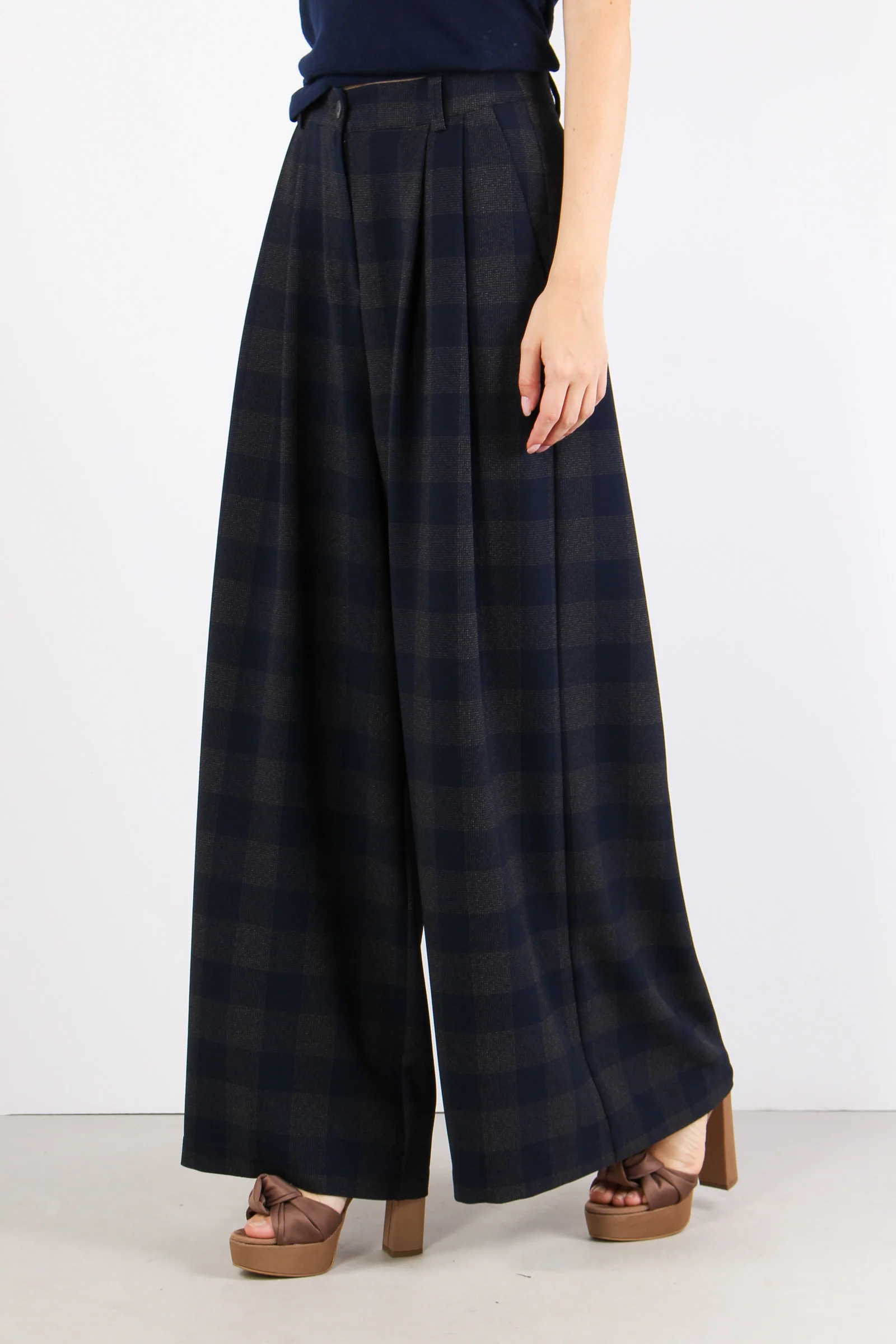 Pantalone Palazzo Quadri Blu/moro - immagine 7