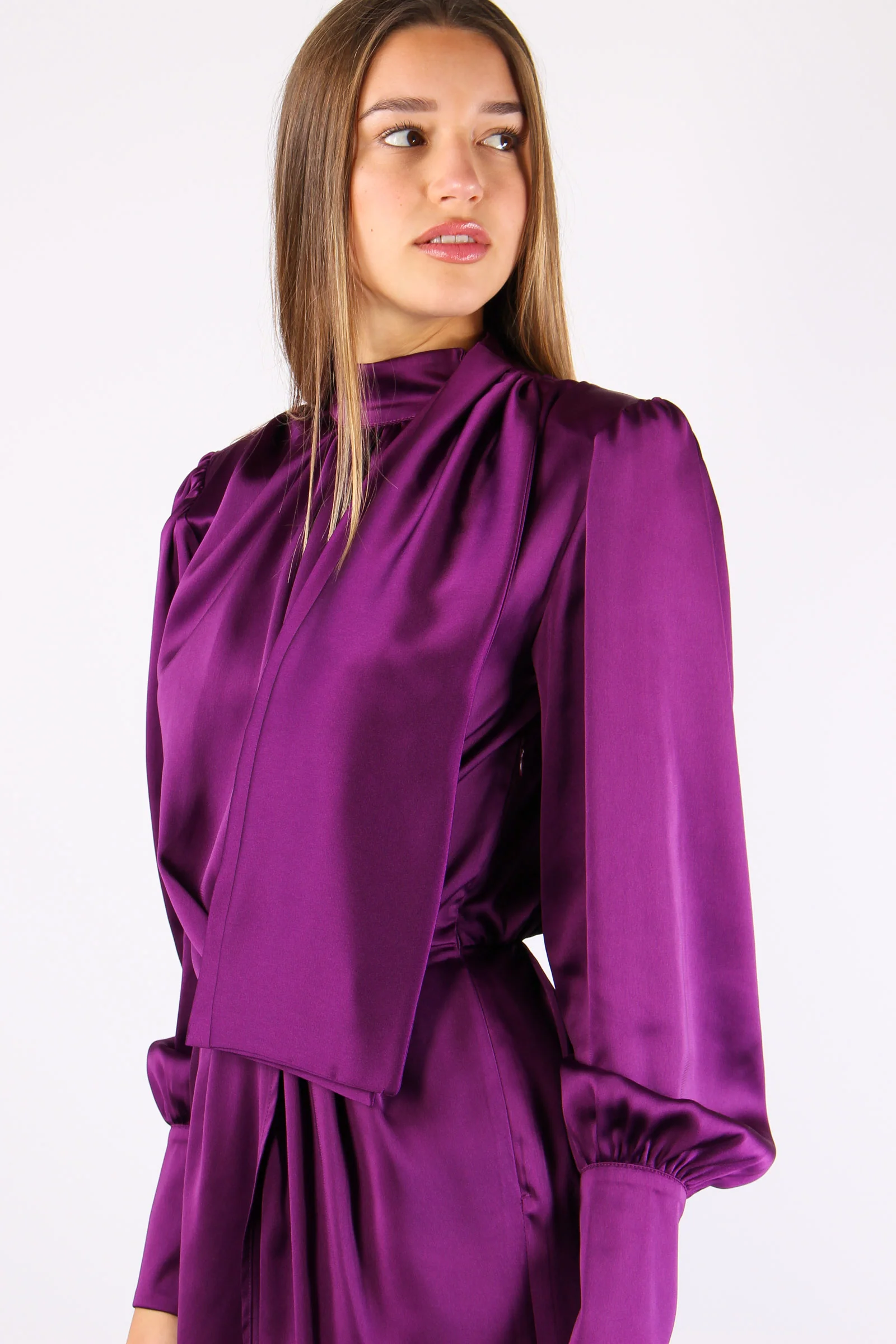 Abito Raso Fiocco Collo Dusty F. - immagine 3