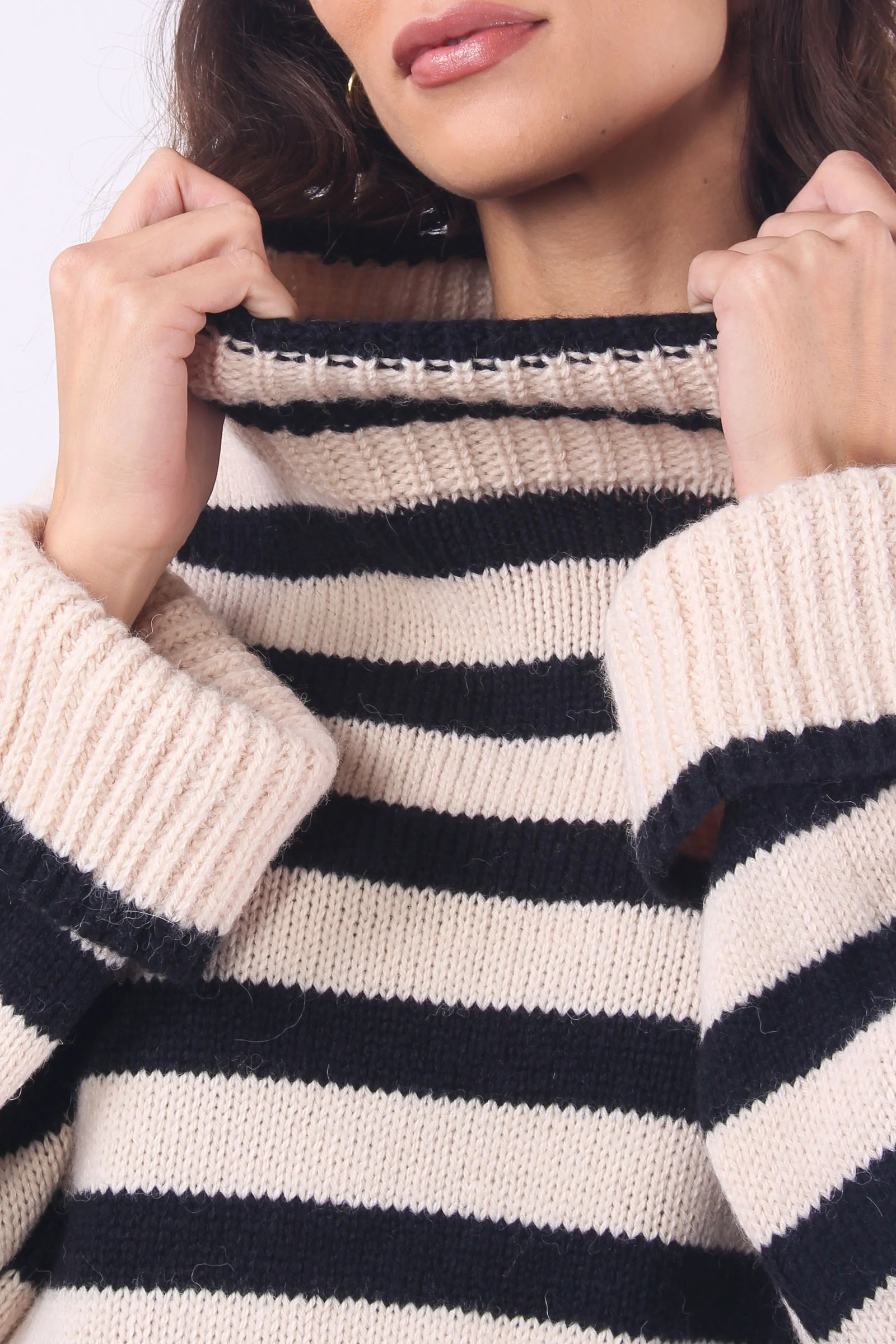 Maglia Righe Collo Sciallato Ecru/nero - immagine 9