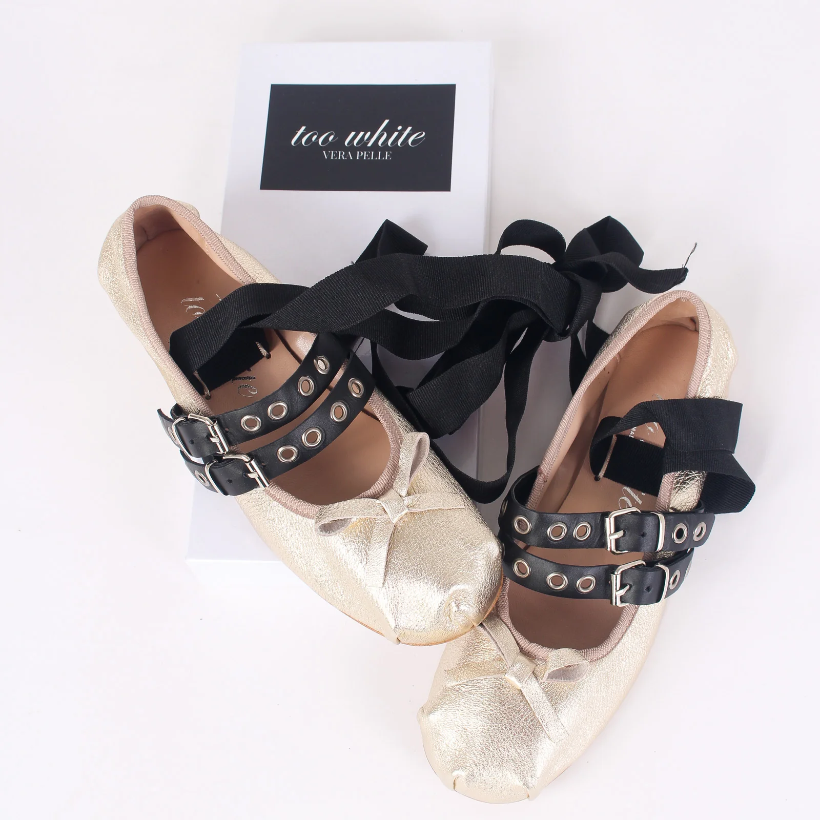 Ballerina Fibbia Borchie Vera Oro/nero - immagine 3